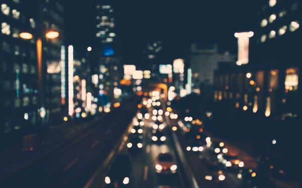 2026世界杯小组赛精彩对决，两支球队在中场激烈争夺球权